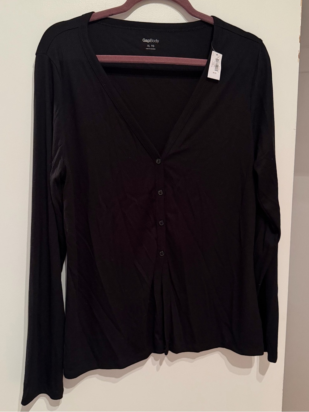 GAP Black Button-Front Long-Sleeve Top